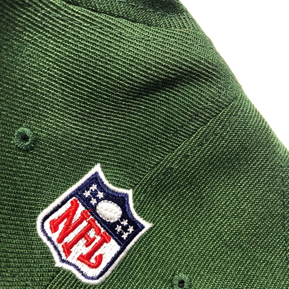 NEW Philadelphia Eagles Hat Embroidered Logos - Picture 3 of 6